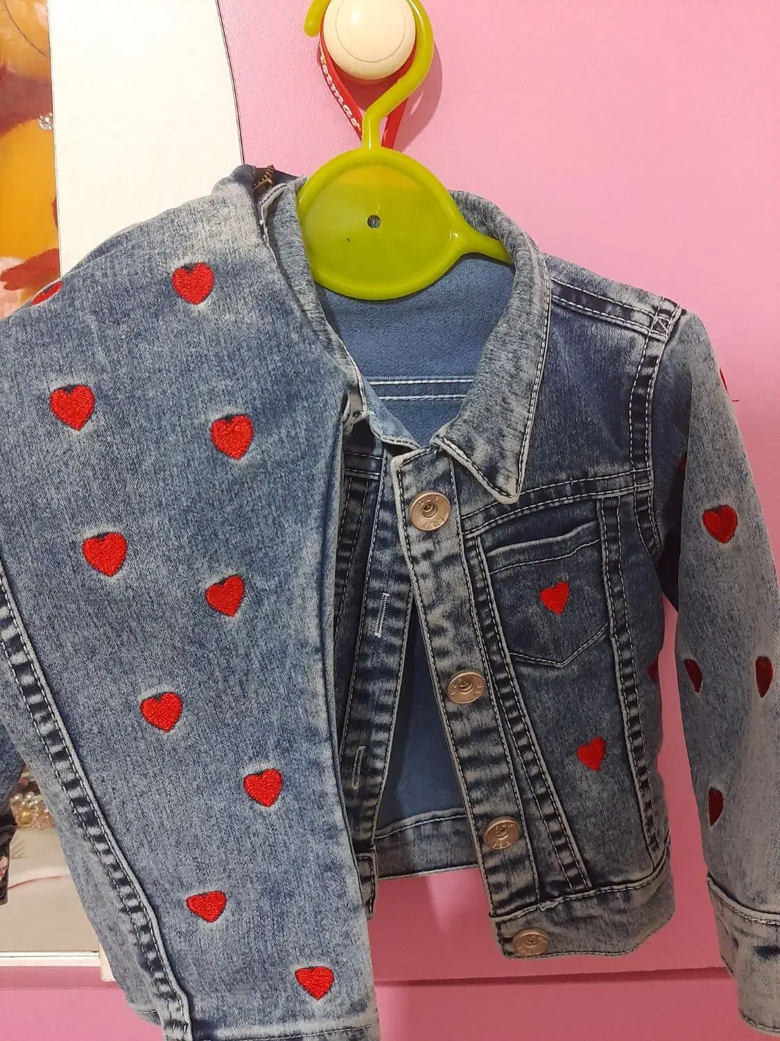 کت وشلواردخترونه نوی نو|کفش و لباس بچه|قائم‌شهر, |دیوار