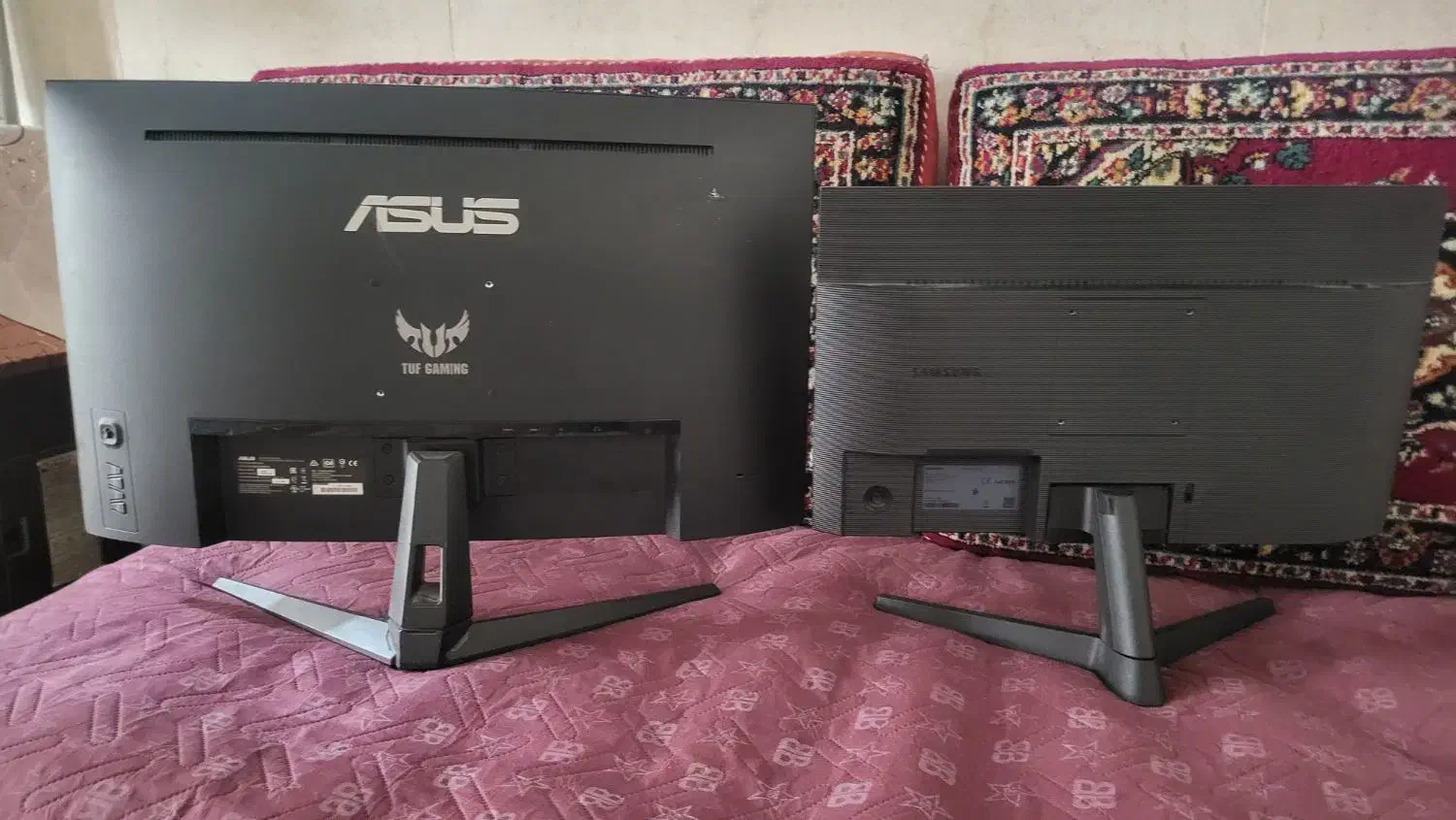 دو عددمانیتور خمیده 32اینچ 24|قطعات و لوازم جانبی رایانه|قم, بکایی|دیوار