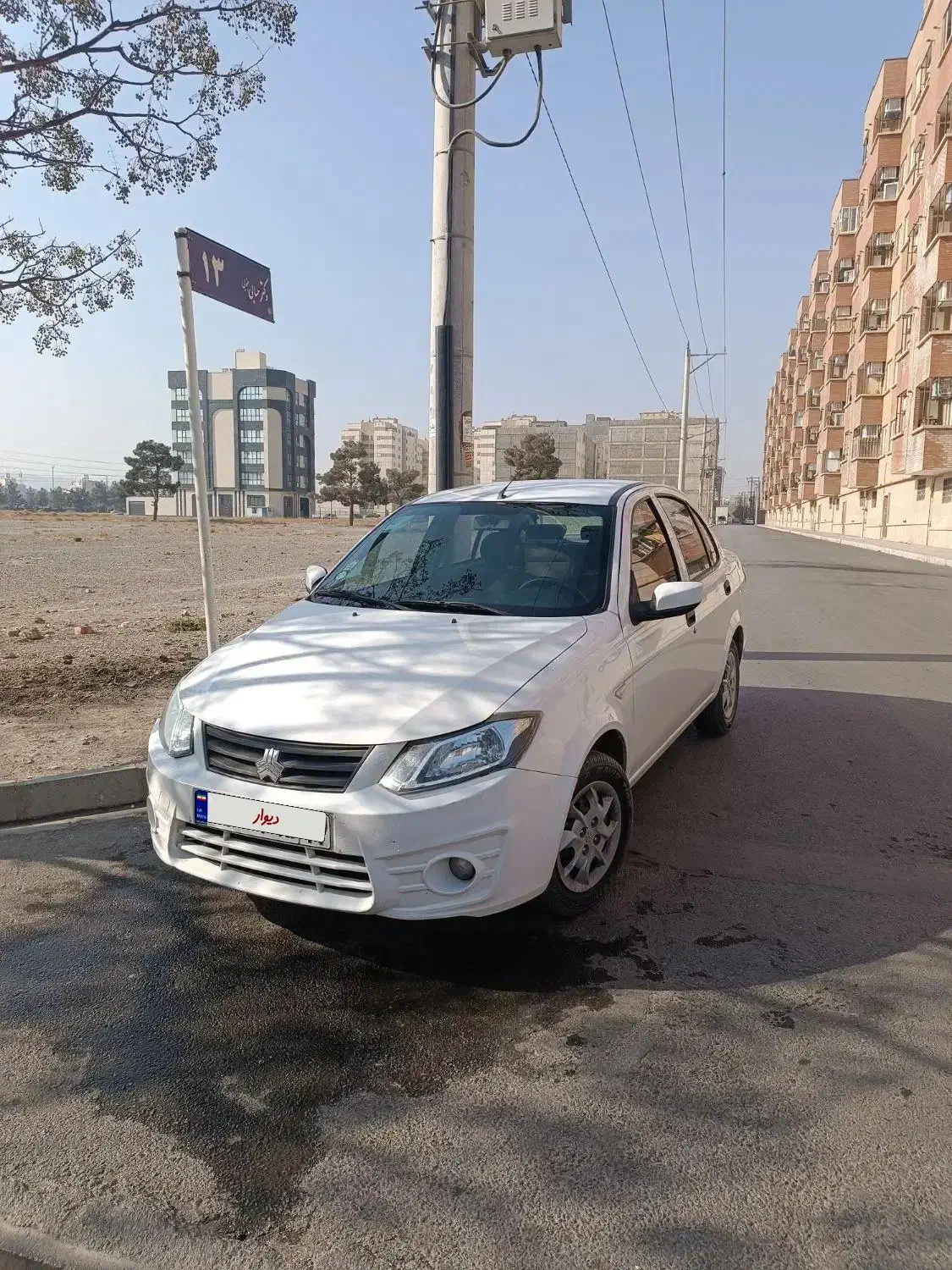 ساینا مدل ۹۹ سفید|خودرو سواری و وانت|مشهد, حسابی جنوبی (شهرک غرب)|دیوار