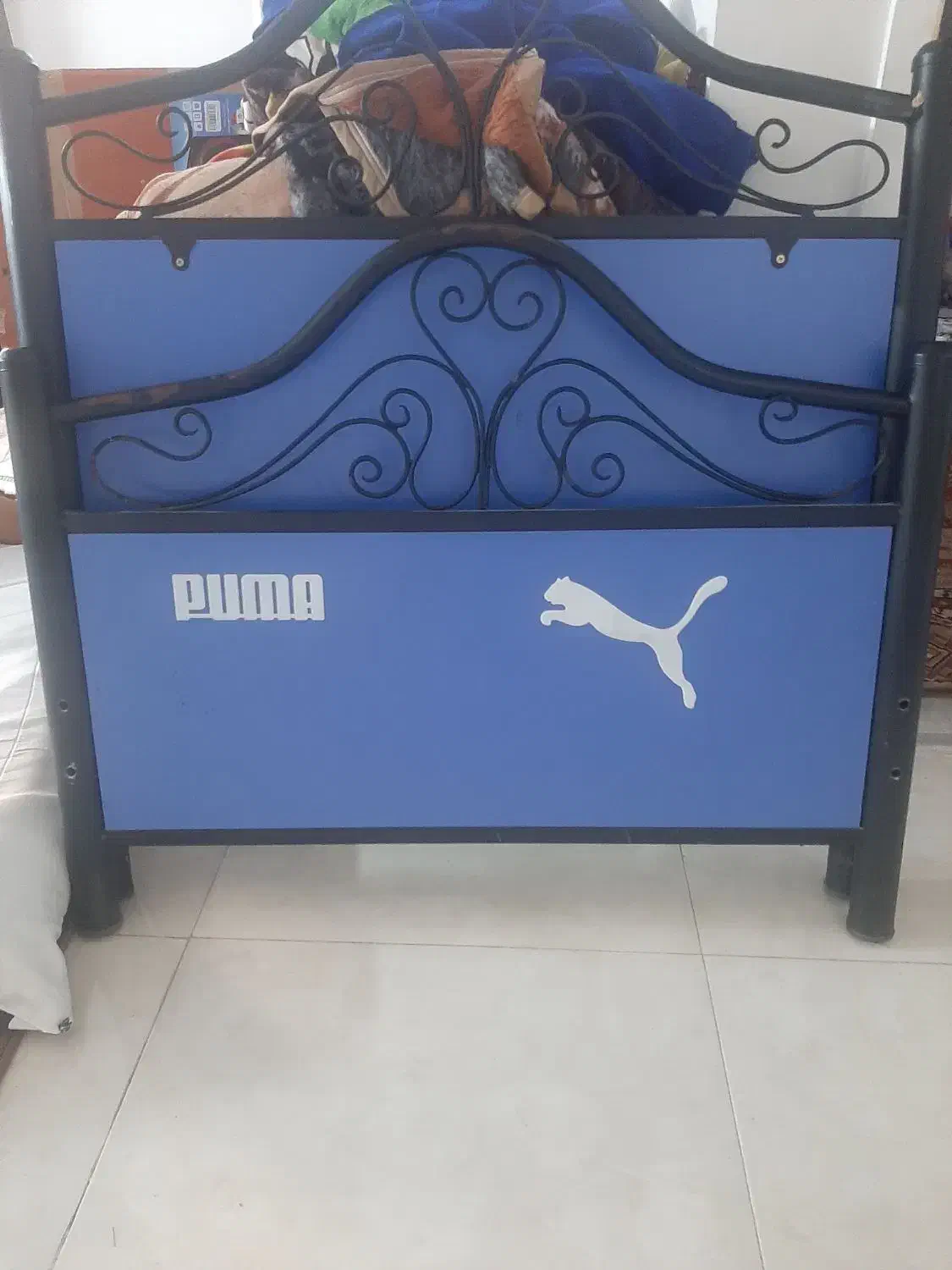 تخت تک نفره نو|تخت و سرویس خواب|قمصر, |دیوار