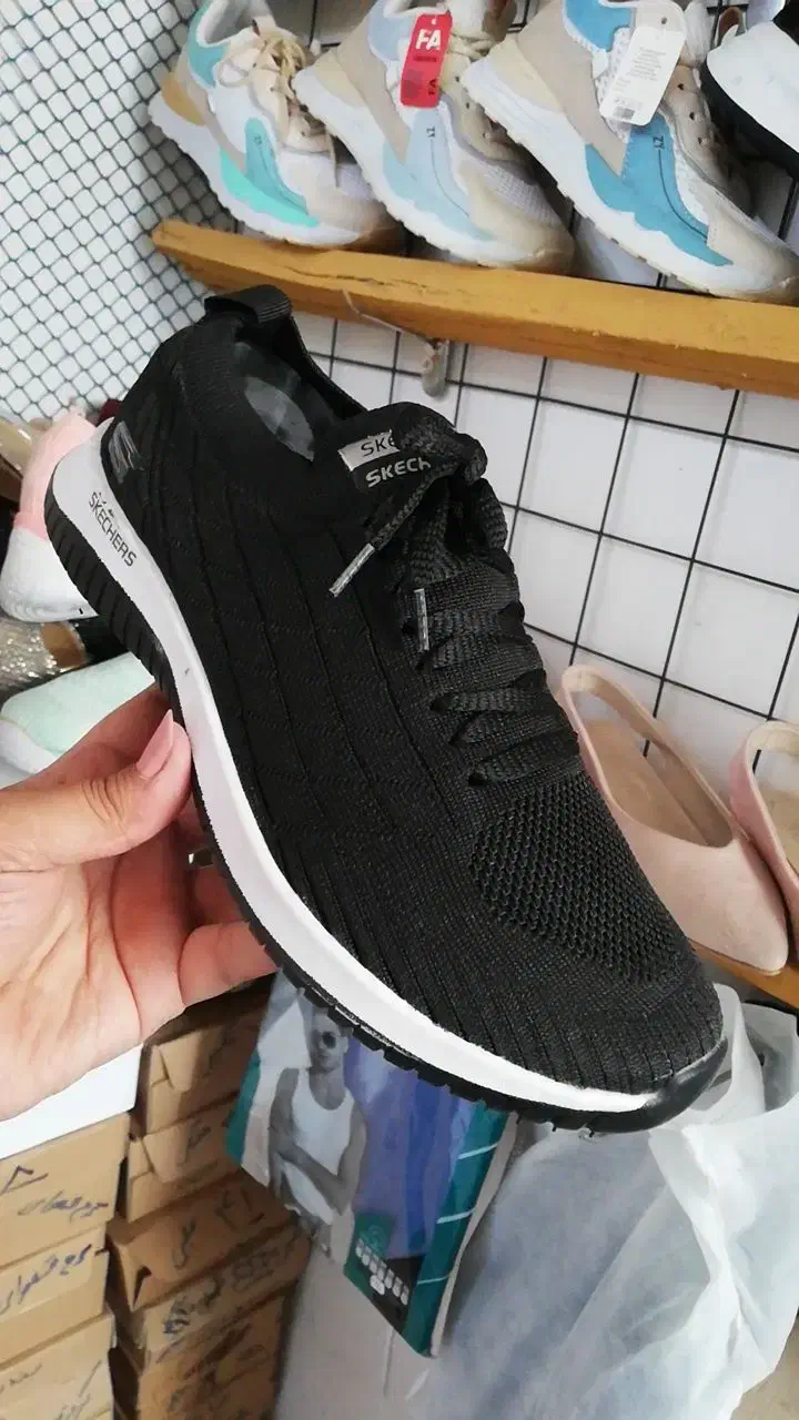 اسکریچ های درجه یک سبک و راحت|کیف، کفش، کمربند|مشهد, چهاربرج|دیوار