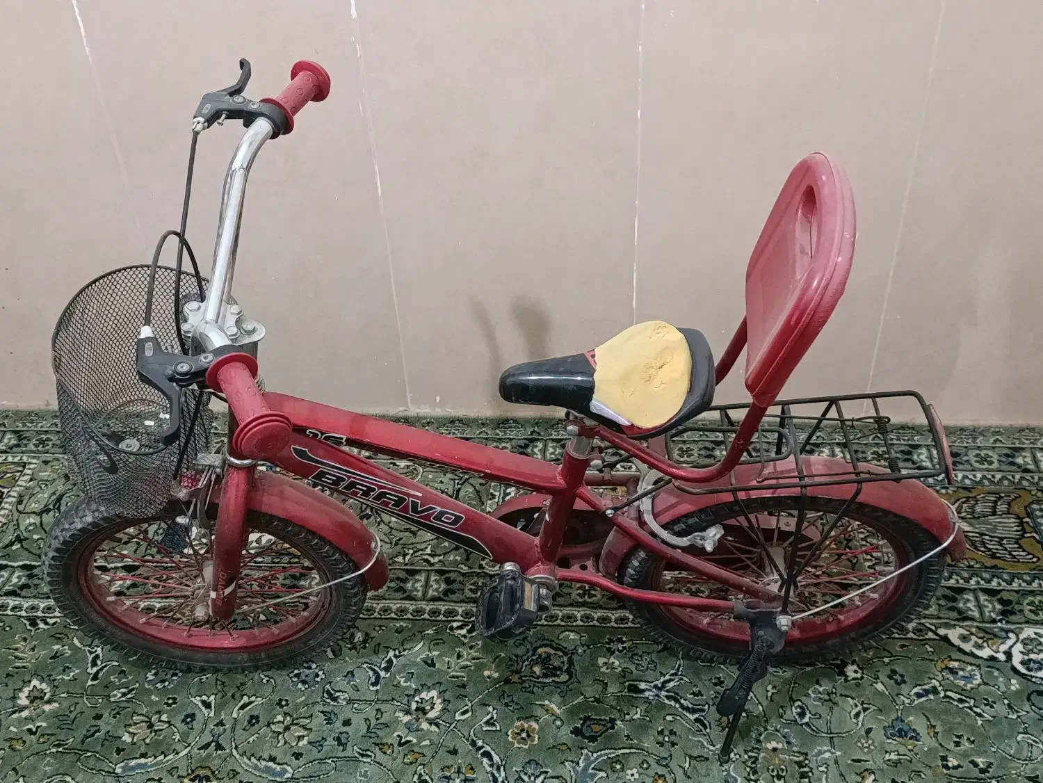 دوچرخه ۱۶|دوچرخه، اسکیت، اسکوتر|ایوان, |دیوار