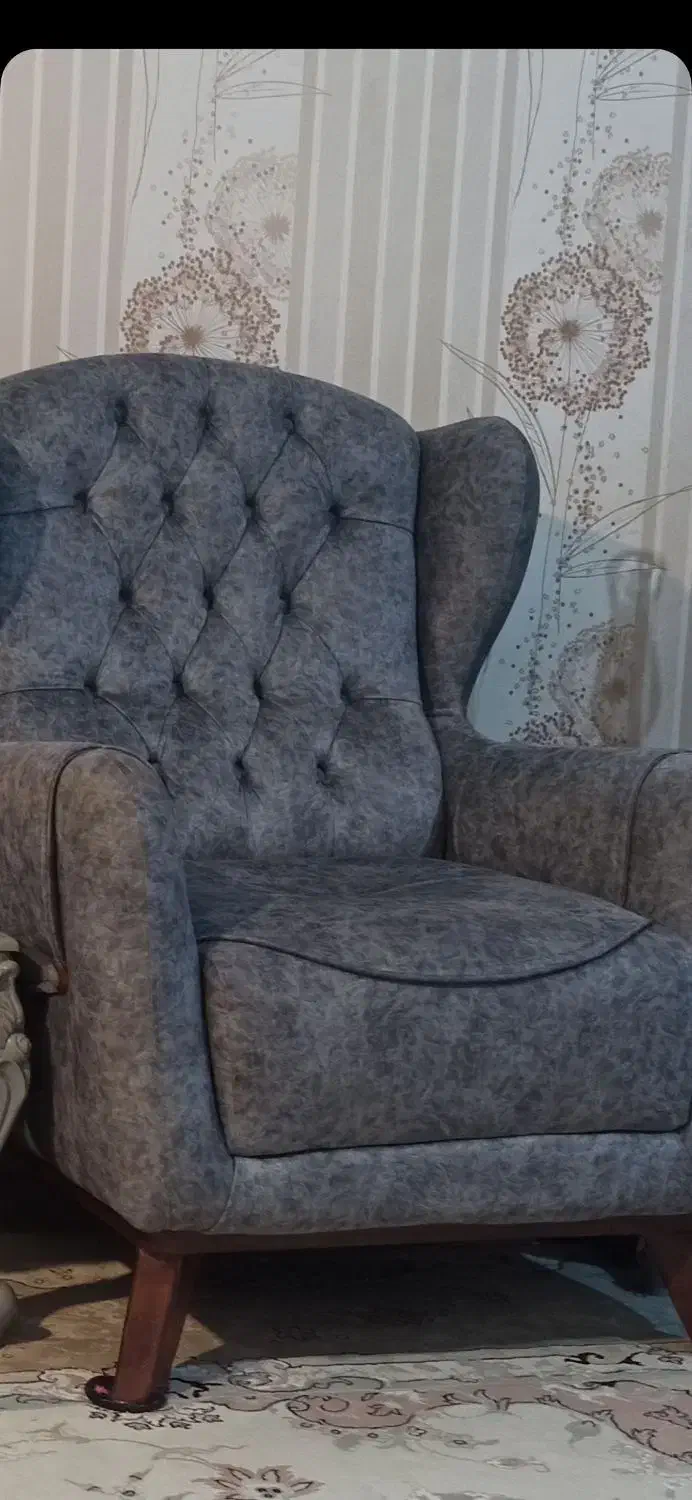 مبل|مبلمان خانگی و میز عسلی|مهاجران, |دیوار