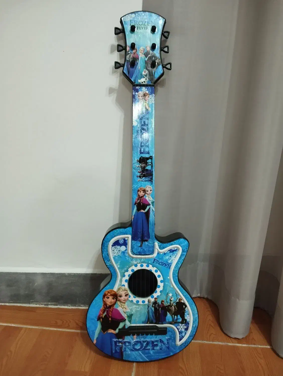 گیتار بچه گانه السا وآنا|اسباببازی|رشت, دیانتی|دیوار