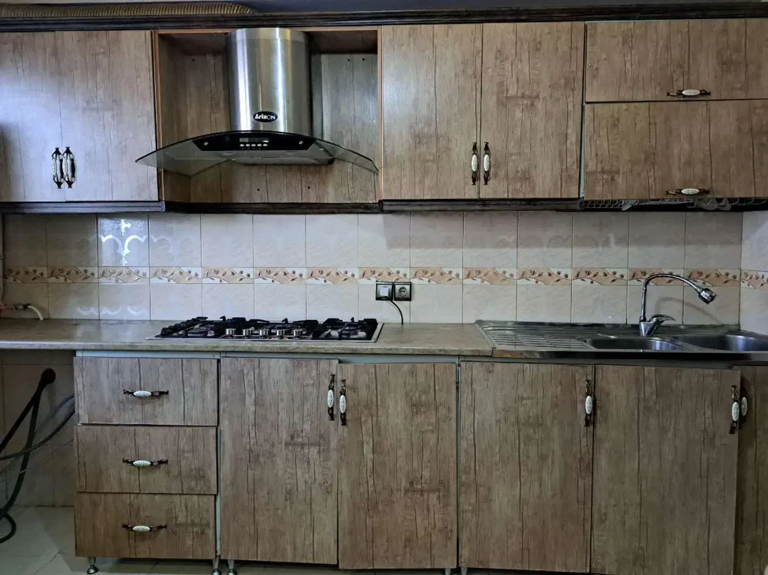 کابینت کارکرده|مصالح و تجهیزات ساختمان|لاهیجان, کوی زمانی|دیوار
