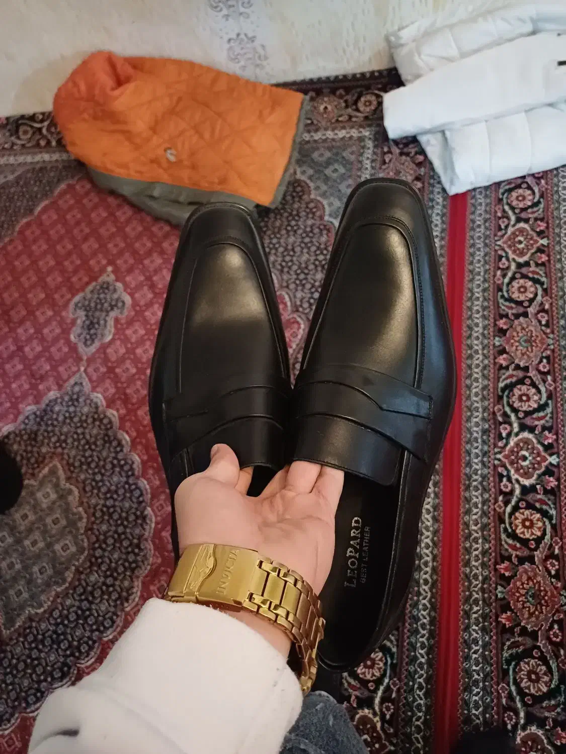 کفش ورنی|کیف، کفش، کمربند|اردبیل, |دیوار