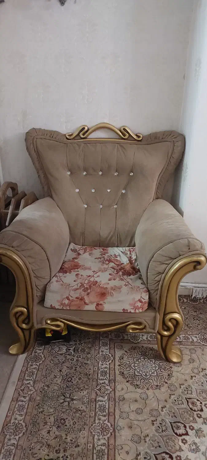 مبل 7نفره|مبلمان خانگی و میز عسلی|اندیشه, اندیشه فاز ۴|دیوار