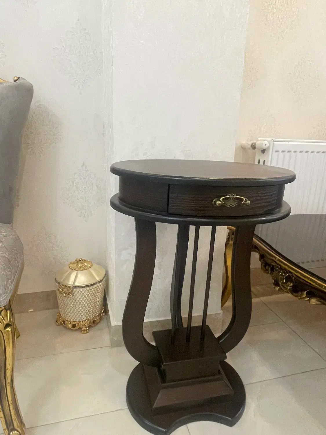 میز گرامافون -میز دکوراسیون -میز مجسمه|میز تلفن|رشت, رشتیان|دیوار