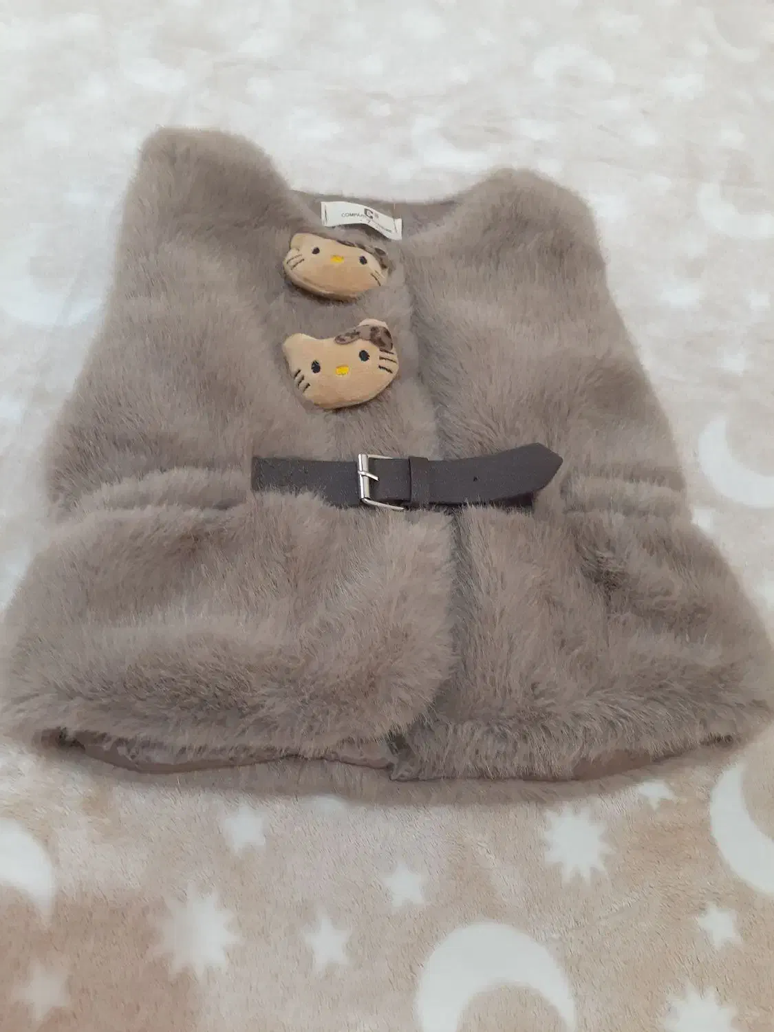 لباس کودک|کفش و لباس بچه|یاسوج, |دیوار