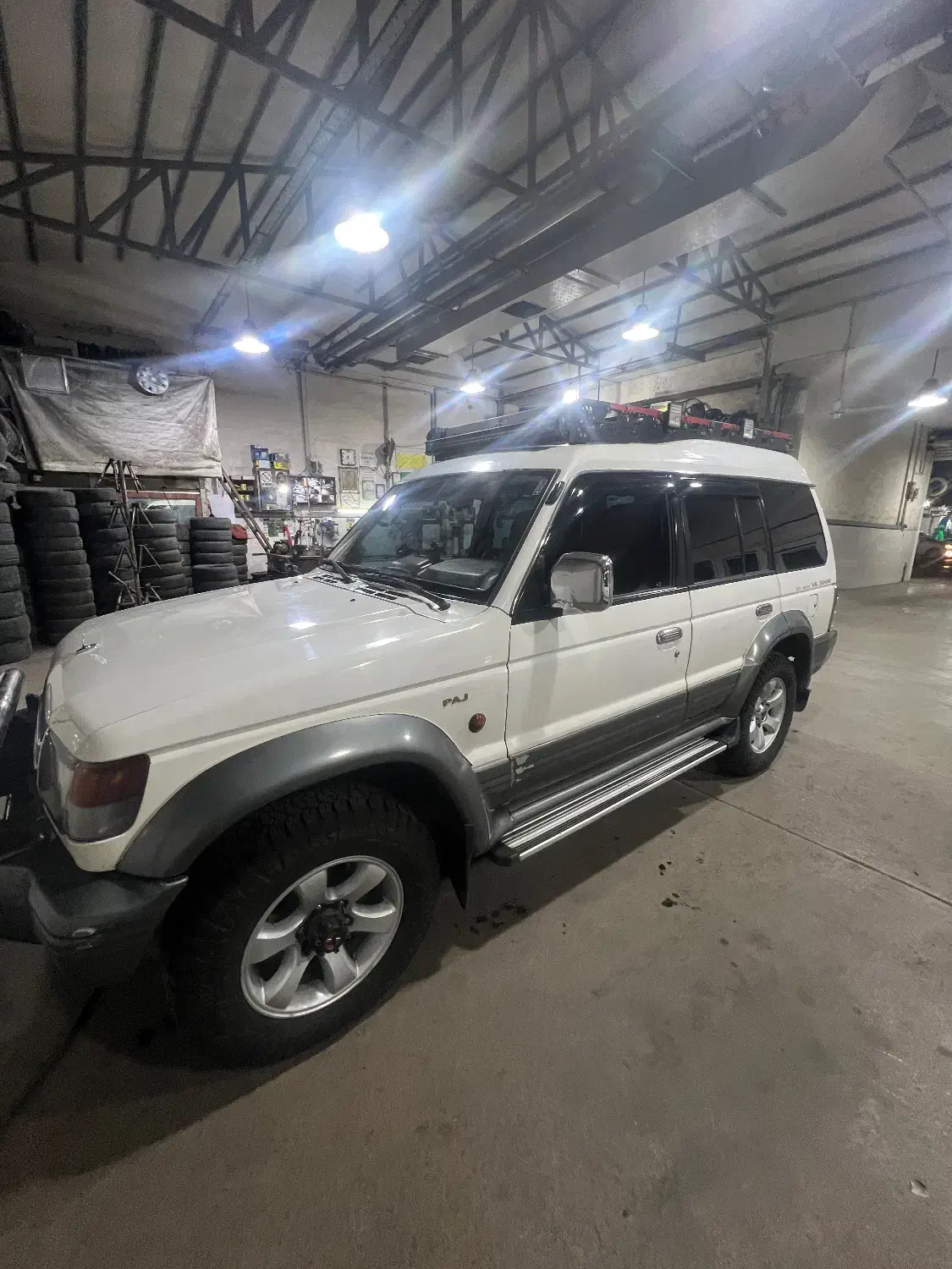 پاجرو چهار در ، چهار سیلندر ۲۴۰۰ سی سی|خودرو سواری و وانت|ساری, |دیوار