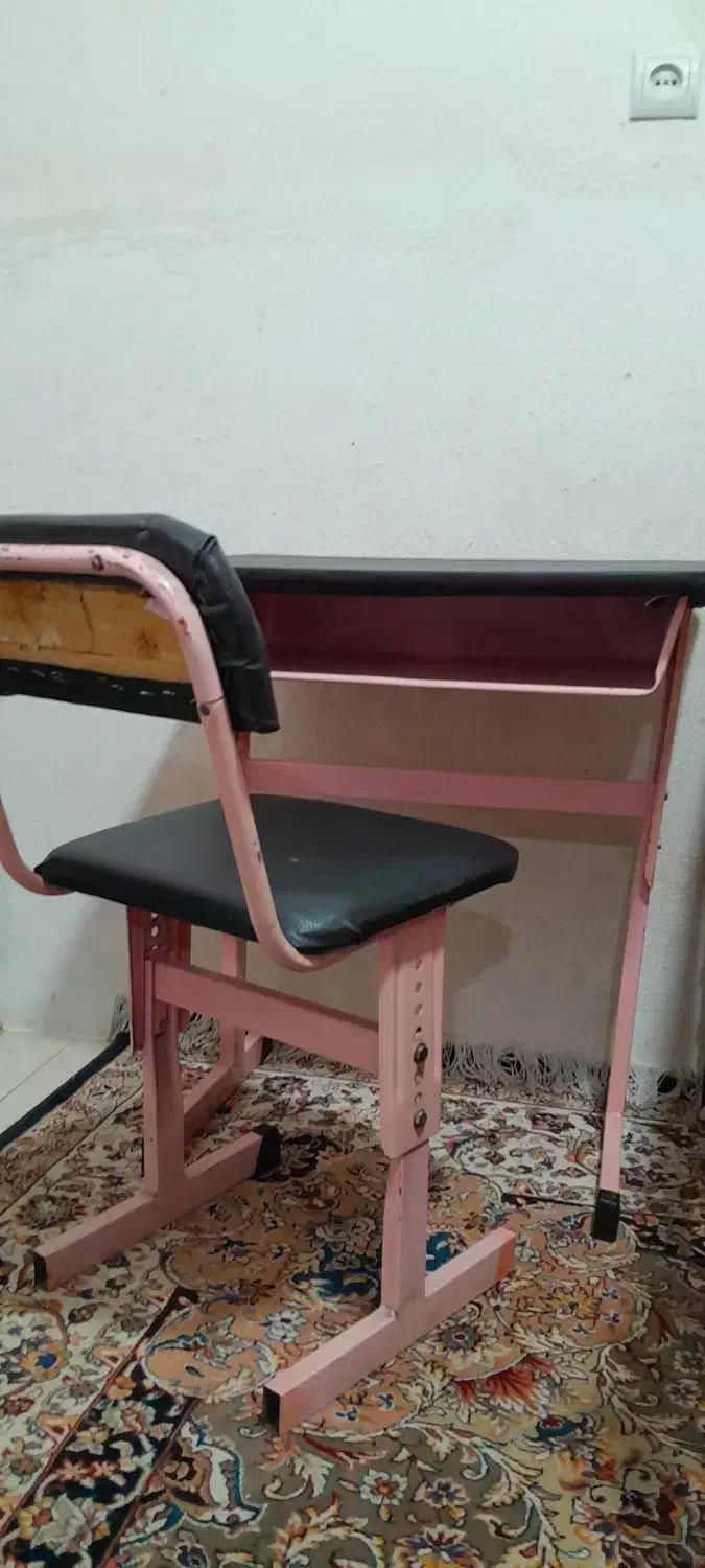 میز و صندلی تحریر فلزی|میز تحریر و کامپیوتر|شیراز, سیلو|دیوار