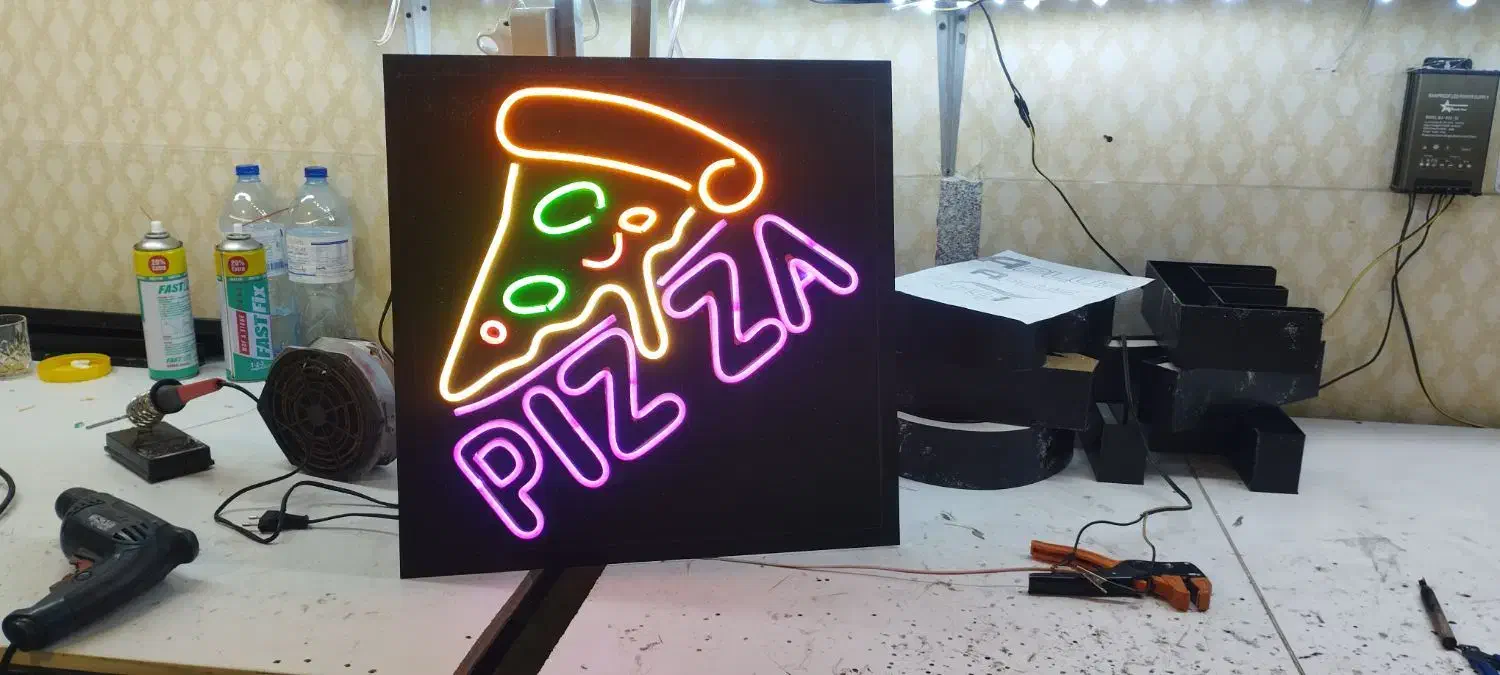 تابلو سازی نئون تعمیرات LED فلکسی|خدمات پیشه و مهارت|پردیس, فاز ۱|دیوار