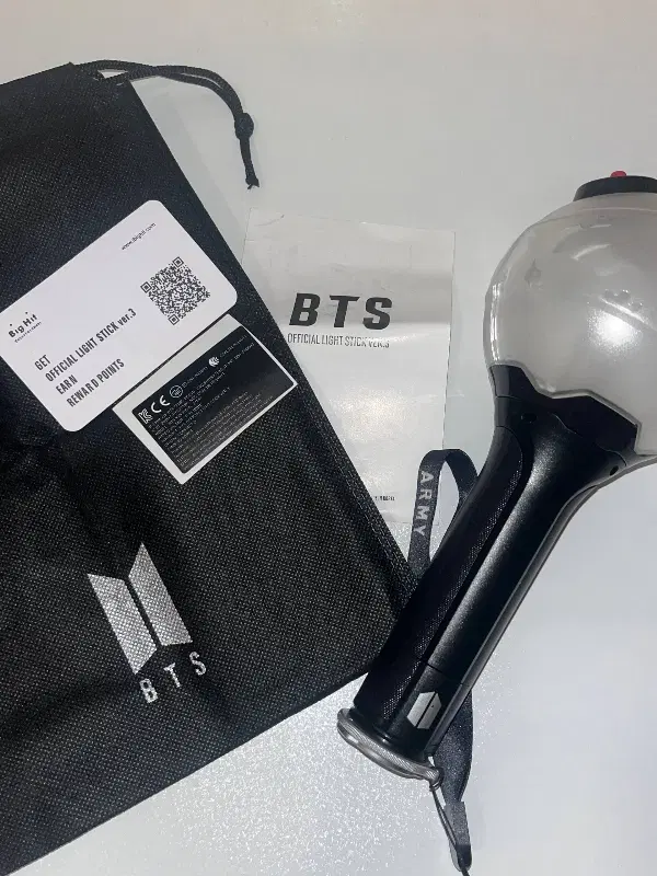 لایت استیک بی تی اس ورژن ۳ BTS lightstick|کلکسیون و سرگرمی|تهران, درختی|دیوار