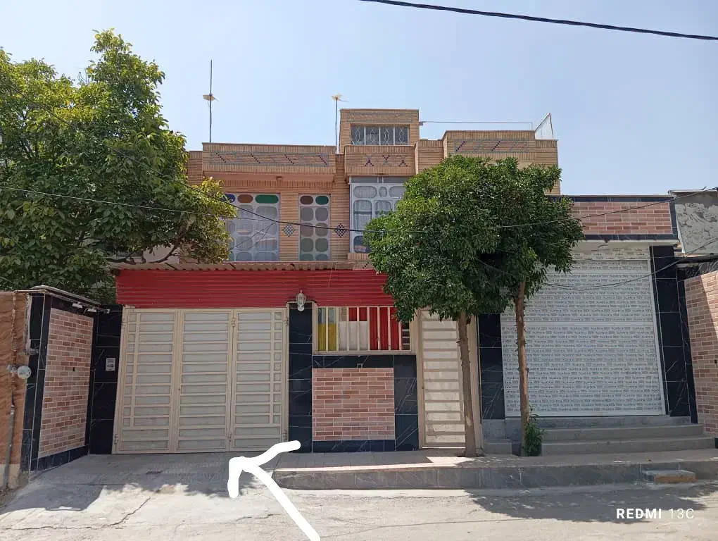 رهن و اجاره فروشگاه ۱۳۱متری در بهترین لوکیشن|اجارهٔ مغازه و غرفه|مرودشت, ابوذر شمالی|دیوار