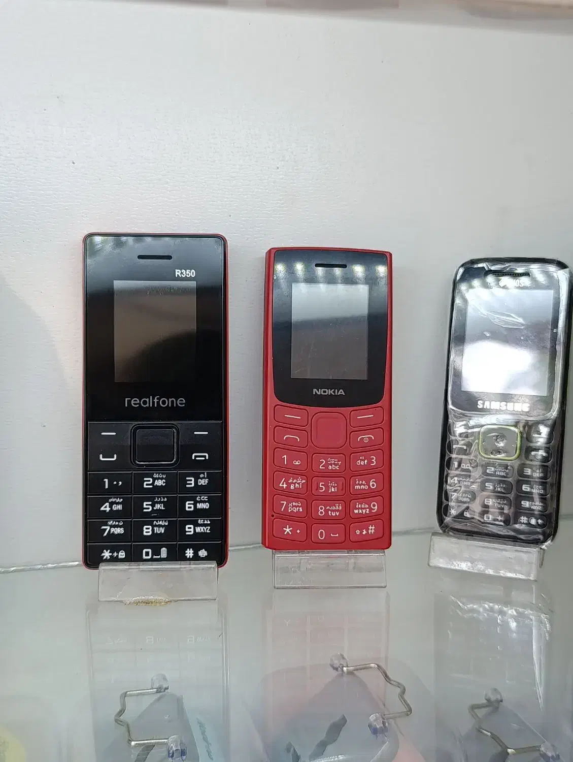 گوشی دکمه ای ساده نوکیا|موبایل|اصفهان, قائمیه|دیوار