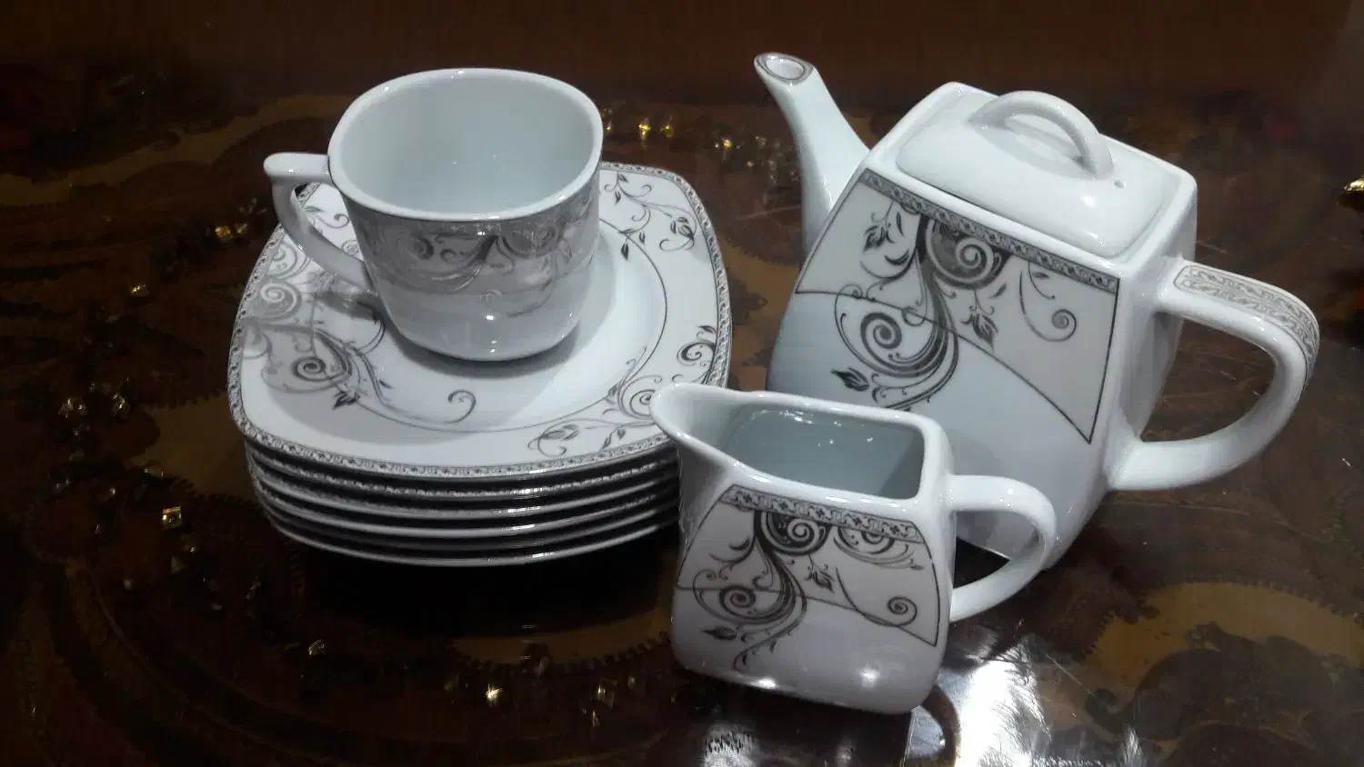 سرویس پذیرایی و عصرانه خوری|ظروف سرو و پذیرایی|مشهد, موسوی قوچانی|دیوار