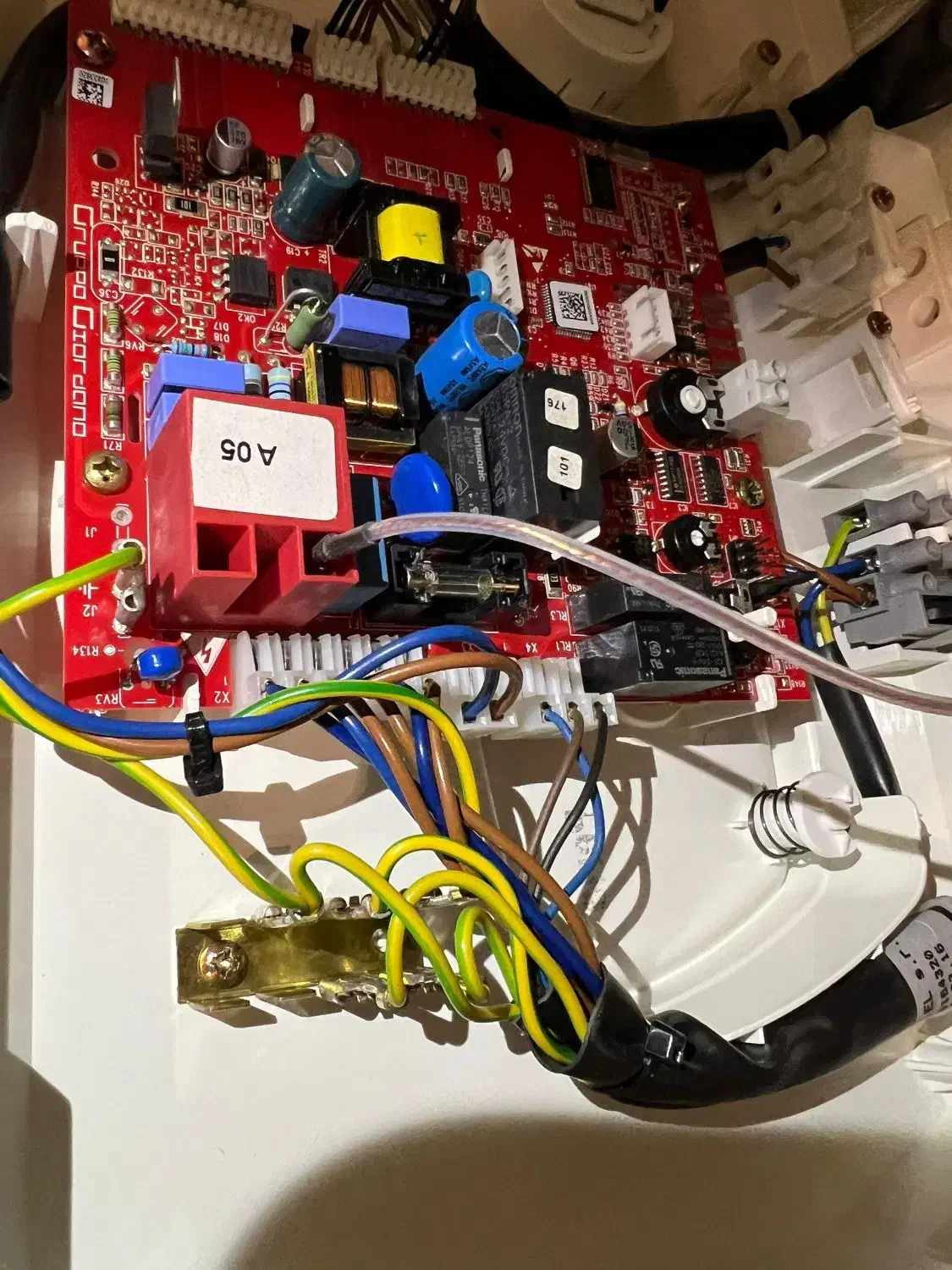 تعمیرات تخصصی انواع پکیج های دیواری|خدمات پیشه و مهارت|تبریز, |دیوار