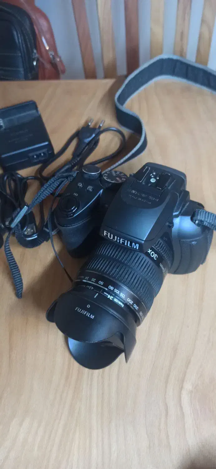 دوربین FUJIFILM HS30|دوربین عکاسی و فیلم‌برداری|کردکوی, |دیوار