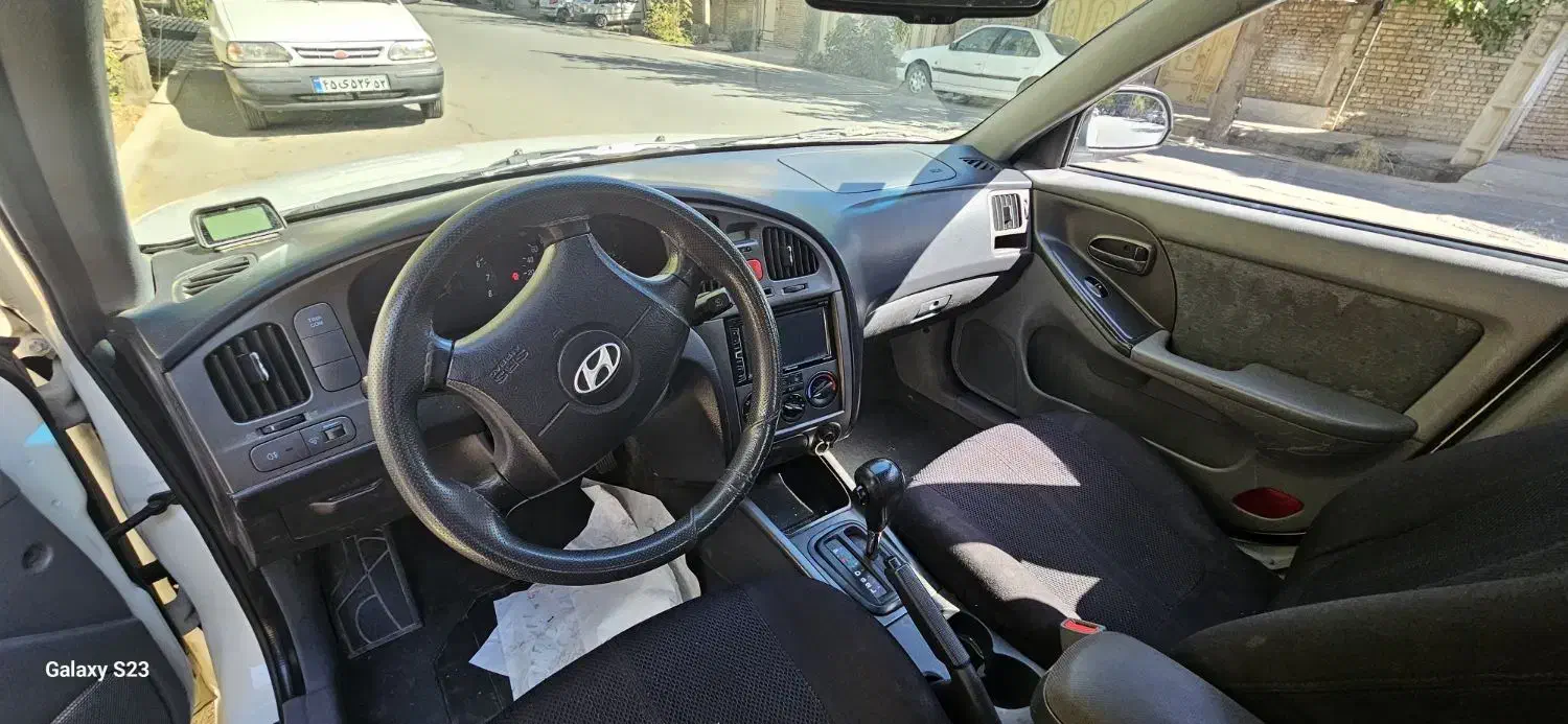 هیوندا آونته|خودرو سواری و وانت|خمینیشهر, |دیوار