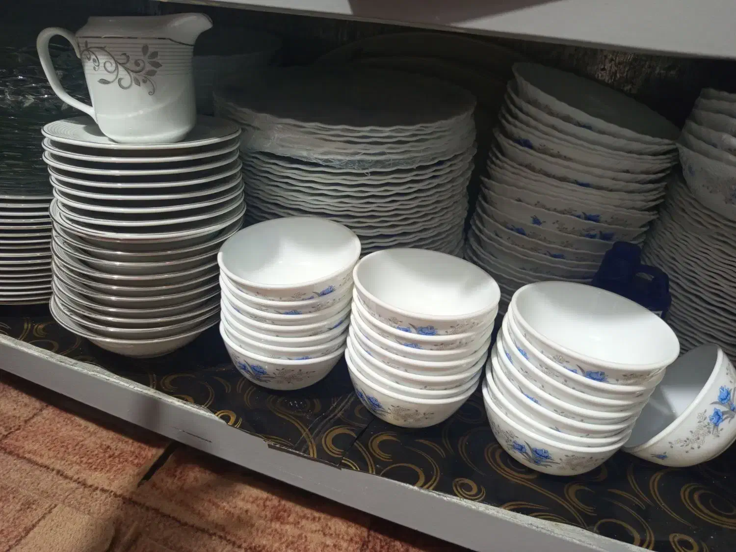 اکروپال ۳۶نفره کامل|ظروف سرو و پذیرایی|قم, زند آباد|دیوار