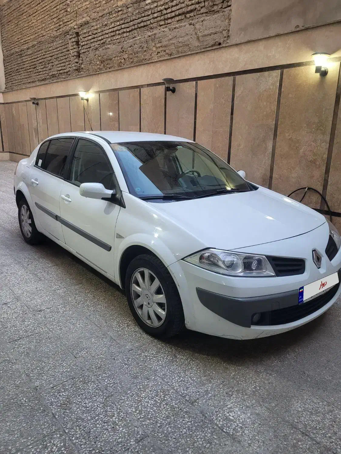 مگان اتوماتیک بدون رنگ|خودرو سواری و وانت|تهران, شهرک بعثت|دیوار