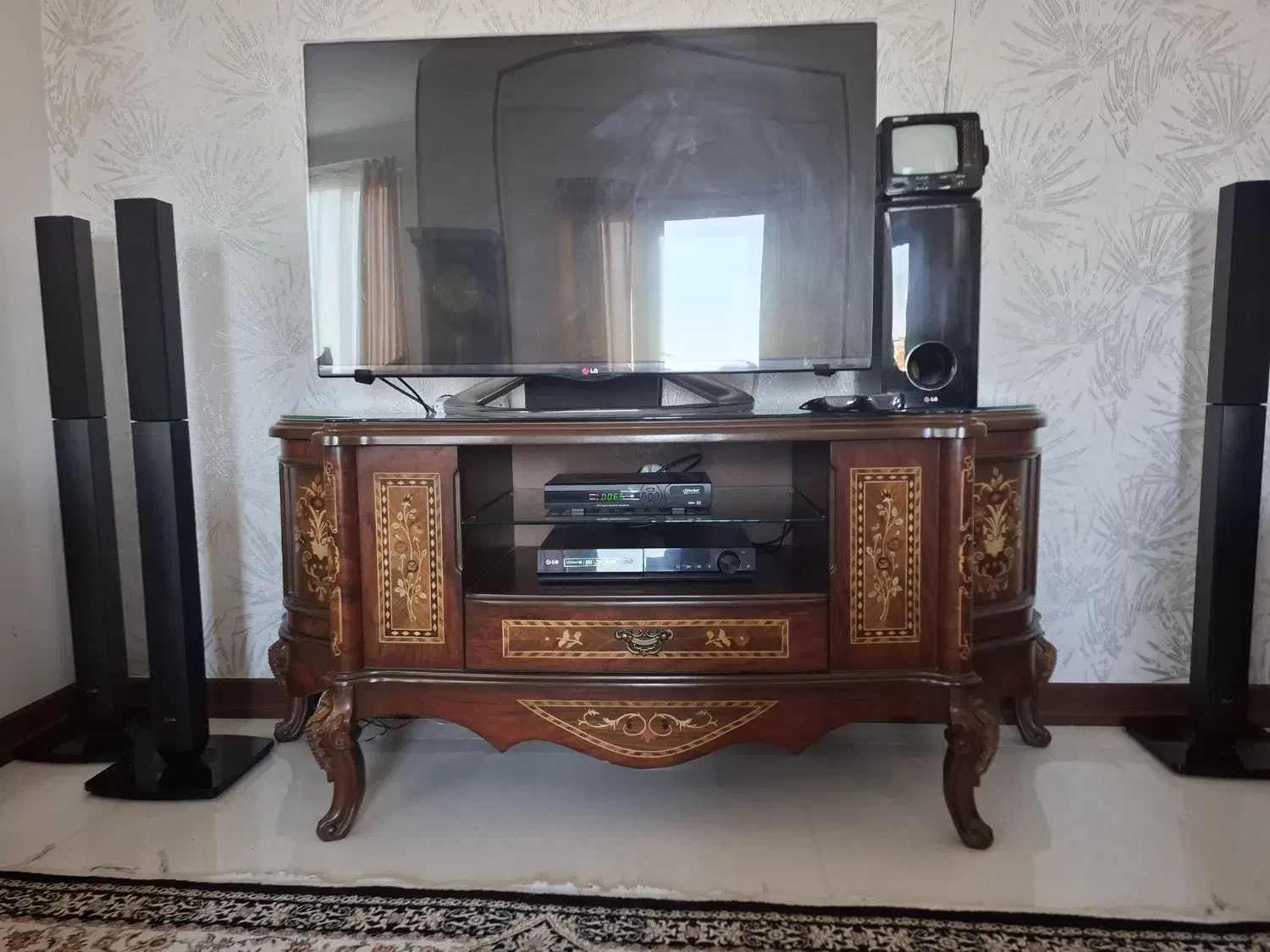 فروش کنسول و آینه|بوفه، ویترین، کنسول|کاشان, شهرک فرهنگیان|دیوار