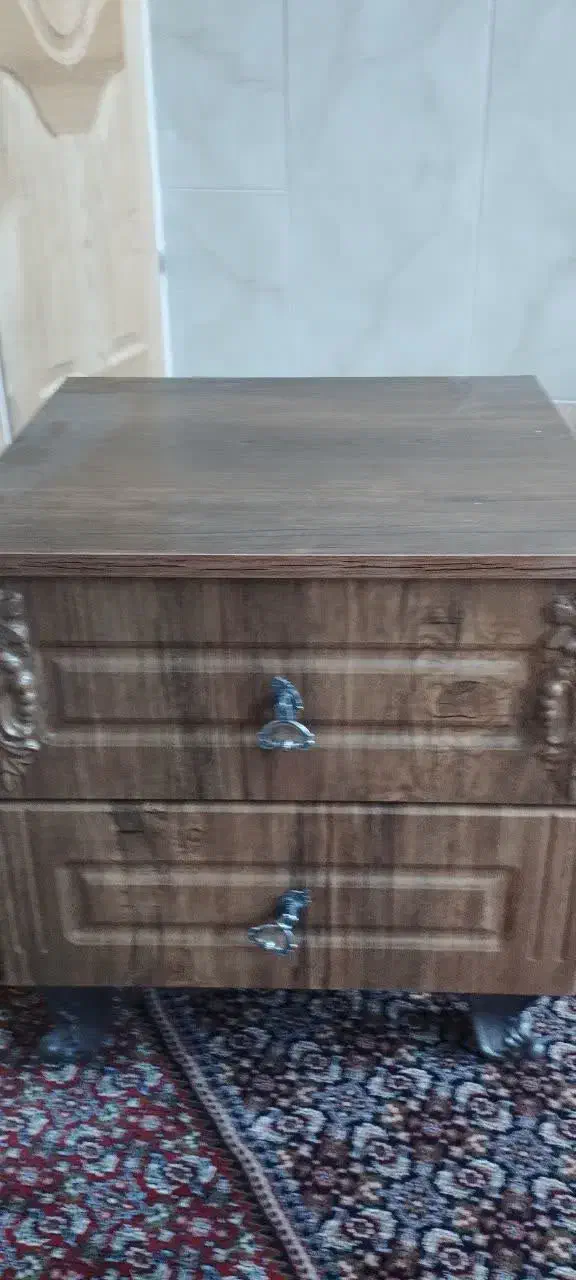 کشوی پاتختی|جاکفشی، کمد، دراور|قم, نیروگاه|دیوار