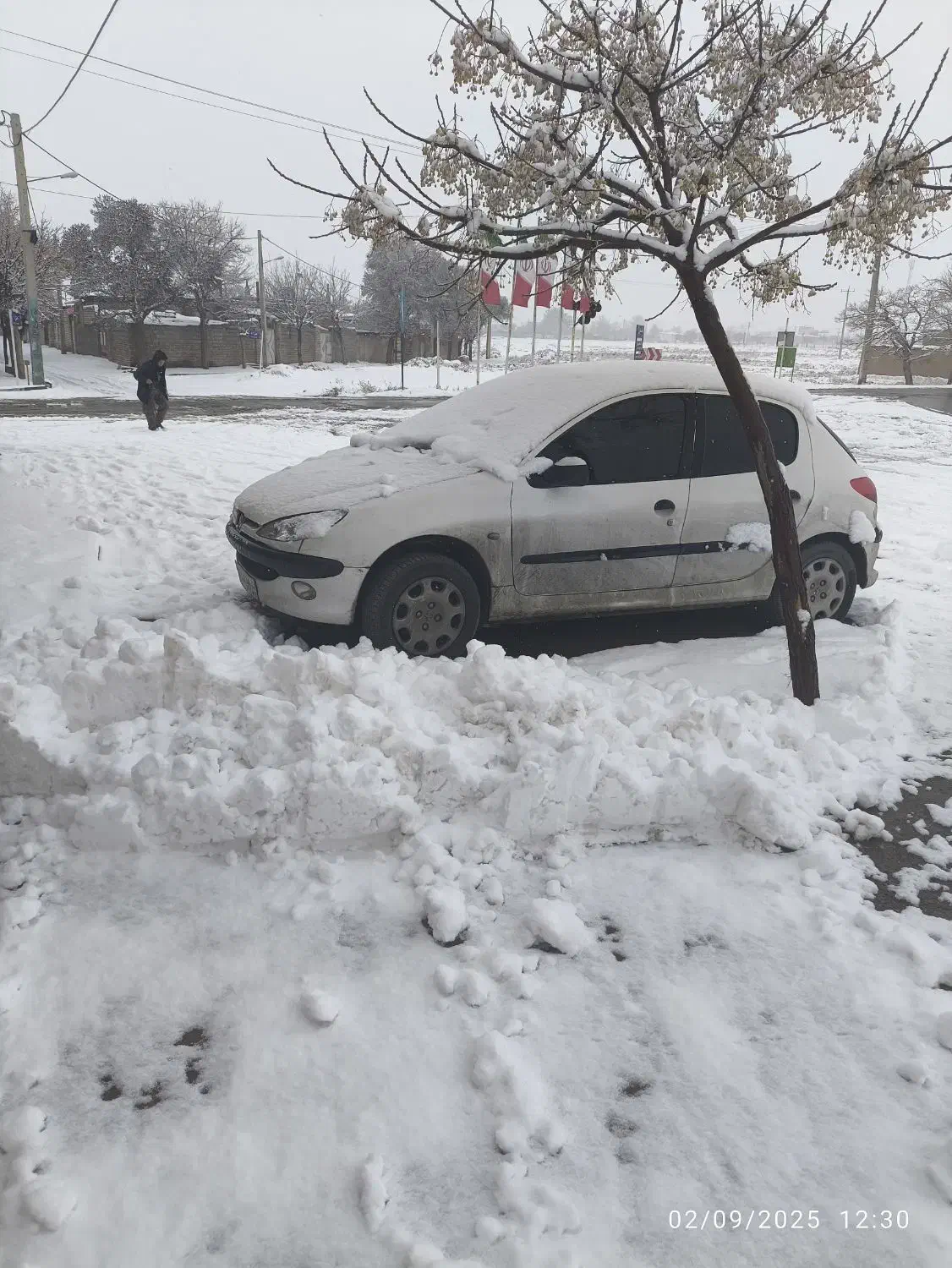 ۲۰۶ تیپ ۲ سفارشی مدل ۸۸ سفید|خودرو سواری و وانت|اصفهان, طامه|دیوار