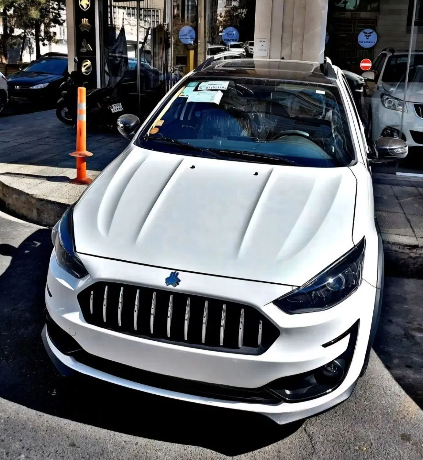 اطلس سفید مشکی صفر خشک مدل 1404 اماده تحویل درجا|خودرو سواری و وانت|تهران, دریان‌نو|دیوار