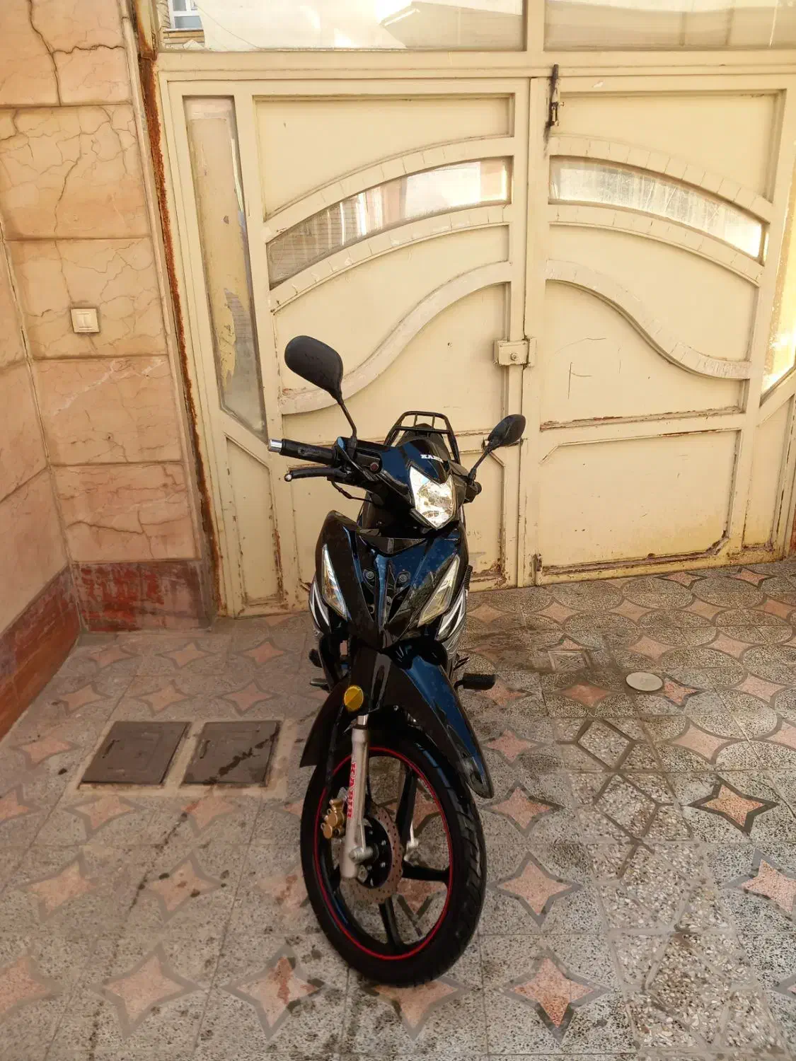 موتور ویو|موتورسیکلت|بروجرد, |دیوار