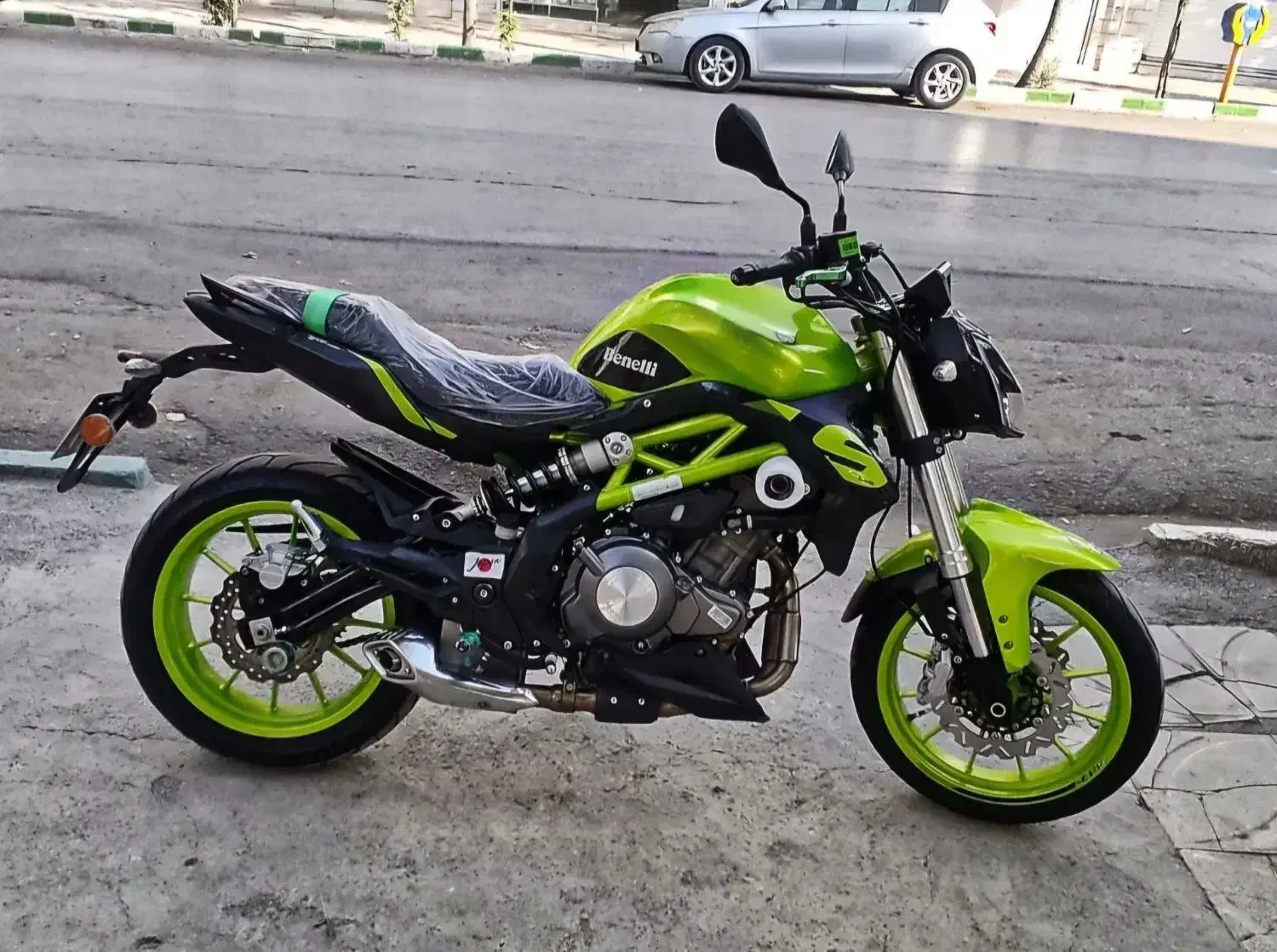 بنلی ۳۰۰|موتورسیکلت|کرمانشاه, |دیوار