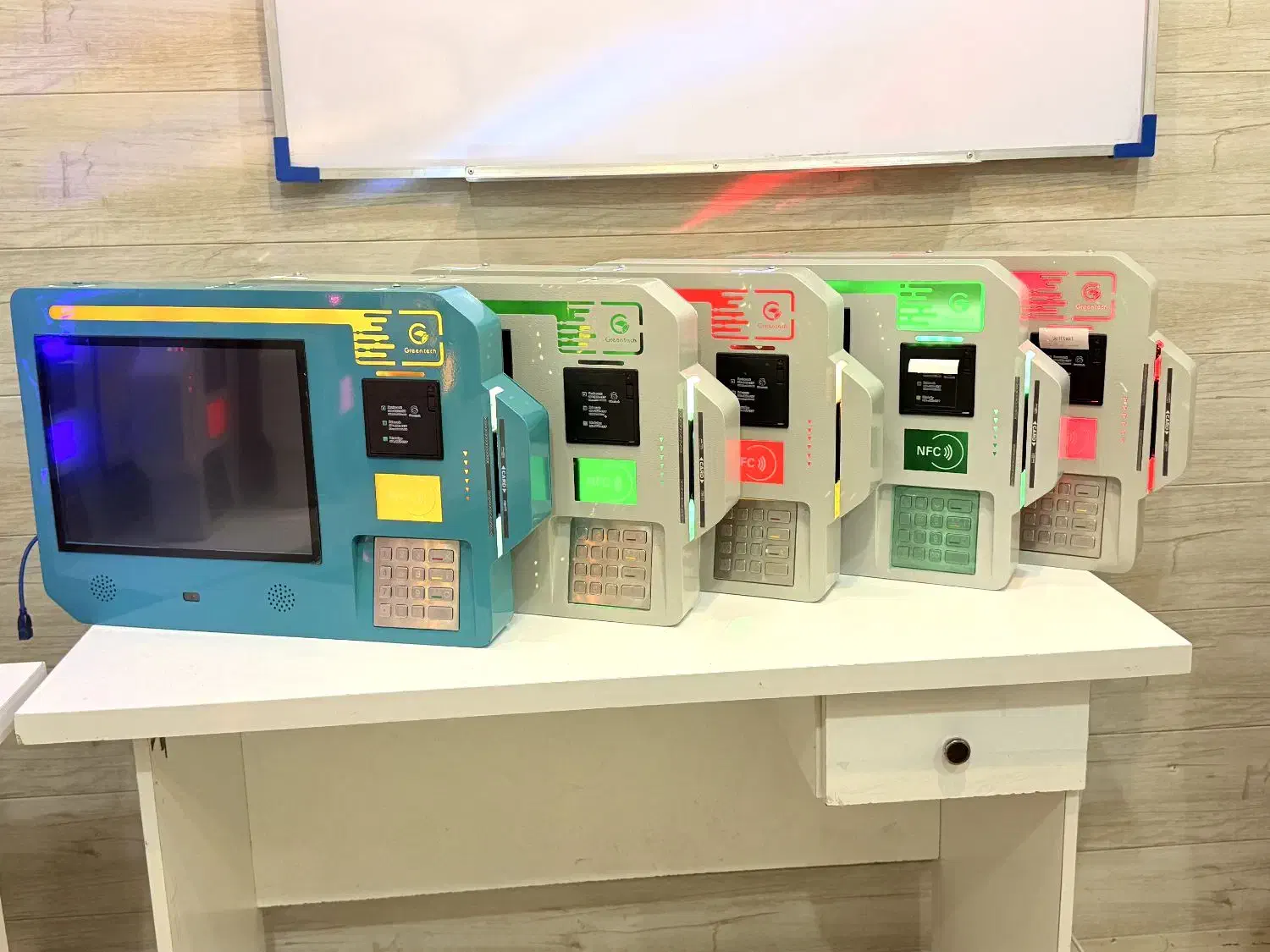 کشلس دیواری|فروشگاه و مغازه|رشت, باهنر|دیوار