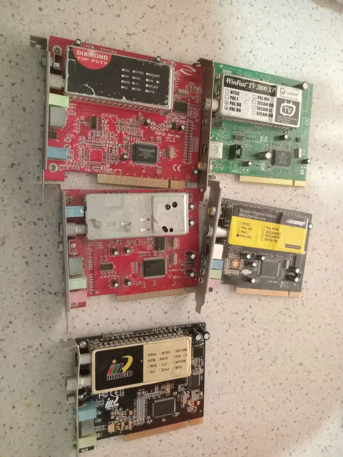 ۴عدد کارت کپچر TV|قطعات و لوازم جانبی رایانه|پرند, فاز ۶|دیوار