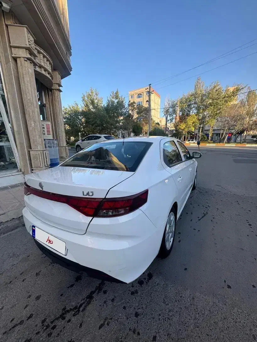 تارا سفید1402 کم کارکرد|خودرو سواری و وانت|اردبیل, |دیوار