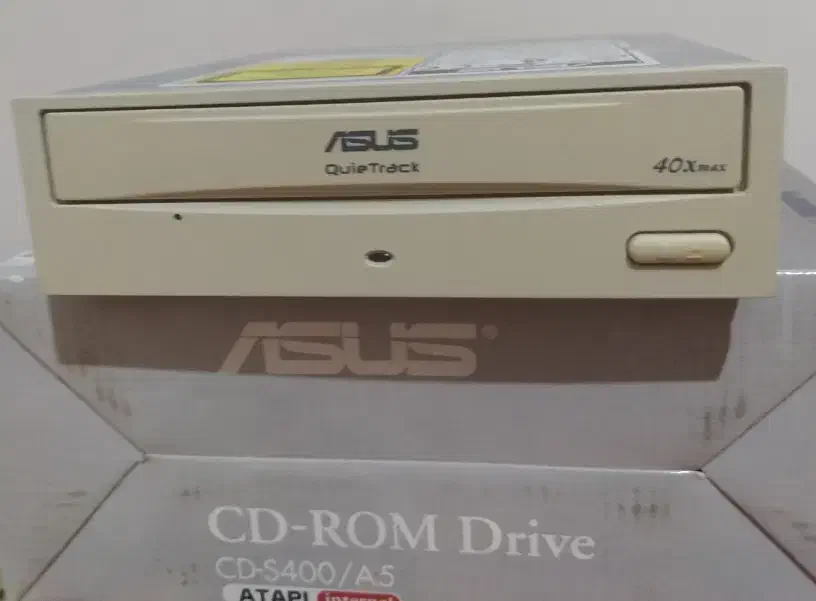 سی دی رام ایسوس، CD ROM - ASUS، در حد نو|قطعات و لوازم جانبی رایانه|تهران, افسریه شمالی|دیوار