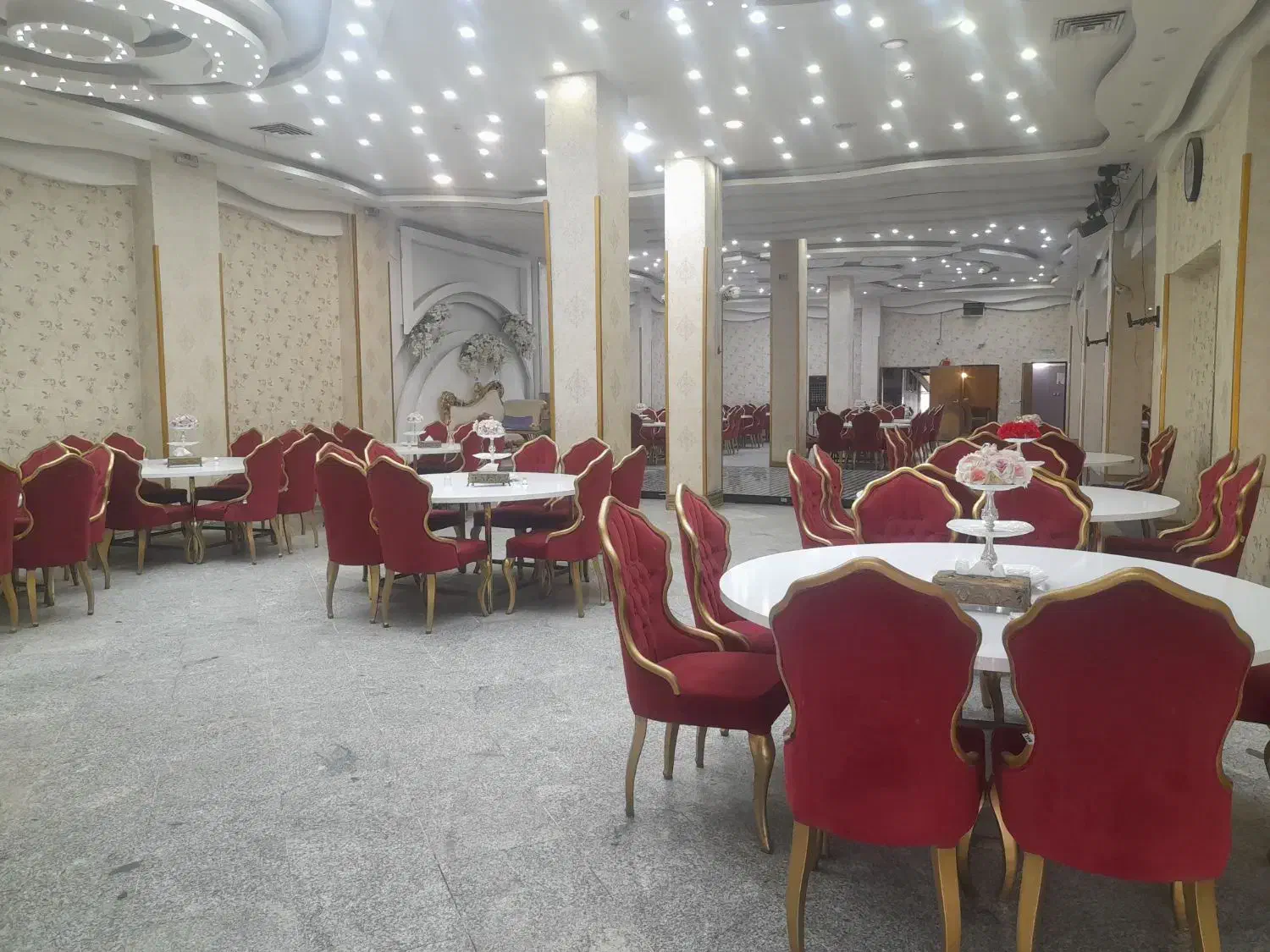 تالار پذیرایی|خدمات پذیرایی، مراسم|بهارستان, |دیوار