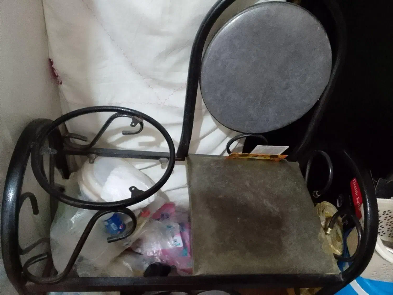 میز تلفن|میز تلفن|قم, آزادگان|دیوار