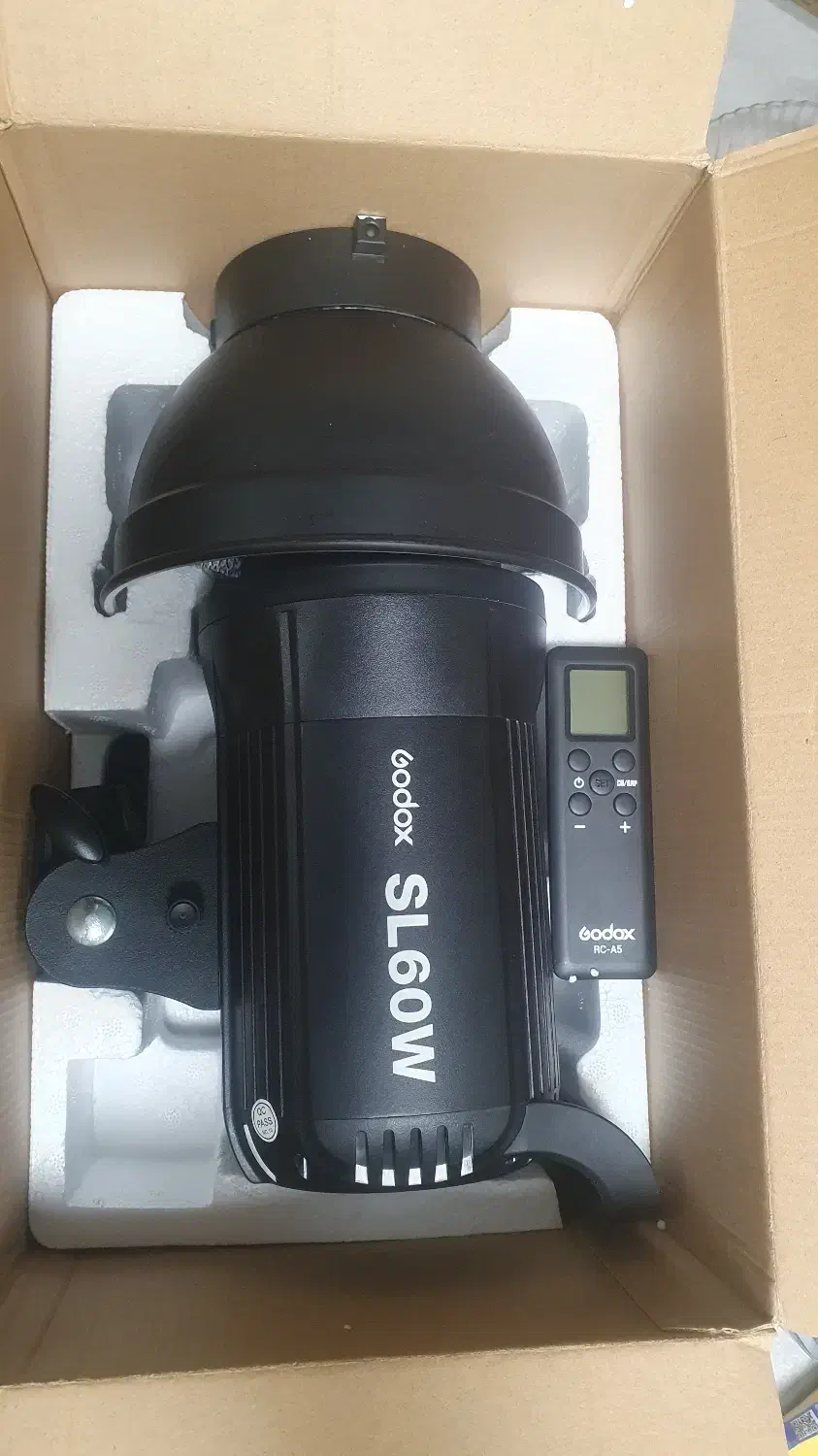 ویدیو لایت گودکس Godox SL-60W|دوربین عکاسی و فیلم‌برداری|تهران, صادقیه|دیوار