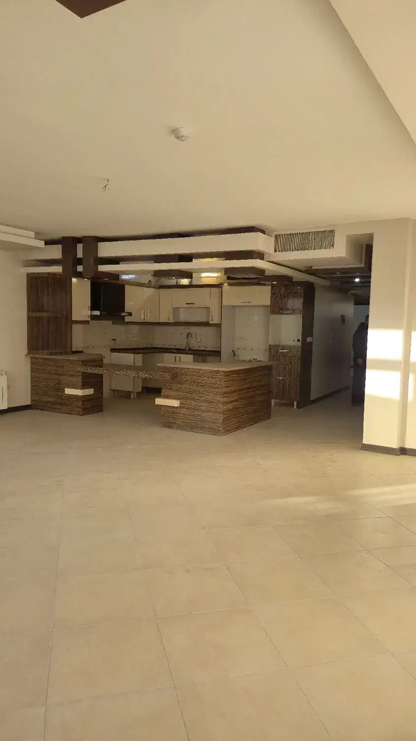 آپارتمان ۱۳۵ متری سه خواب شیک|فروش آپارتمان|اصفهان, مفتح|دیوار