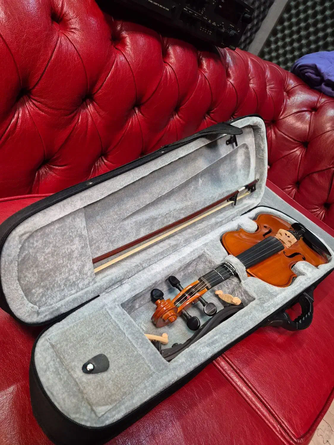 ویالون نو و خوش صدا|ویولن|شهریار, شهریار|دیوار