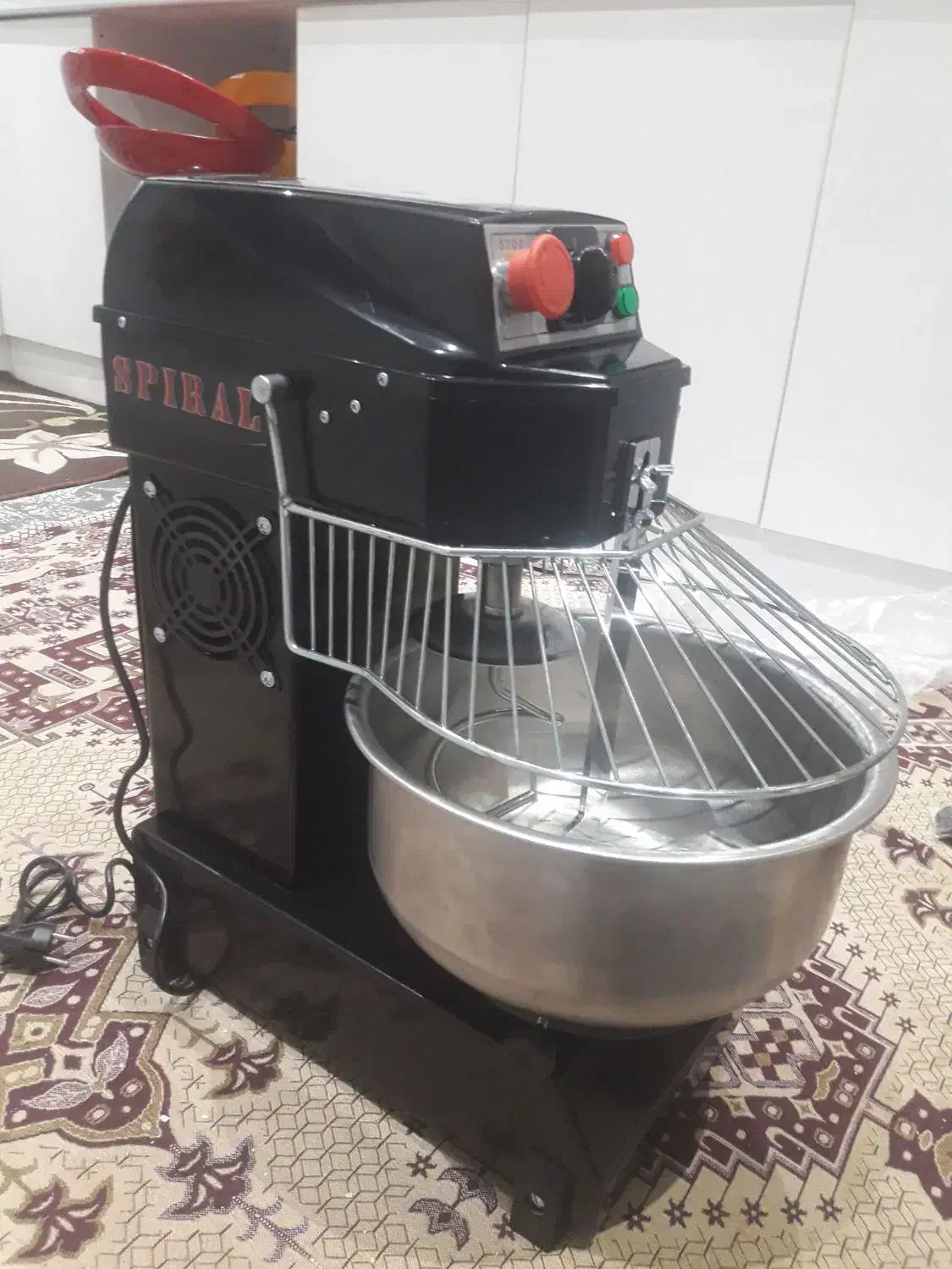 دستگاه خمیر گیر اسپیرال ۵کیلویی|سایر لوازم برقی|سوسنگرد, |دیوار