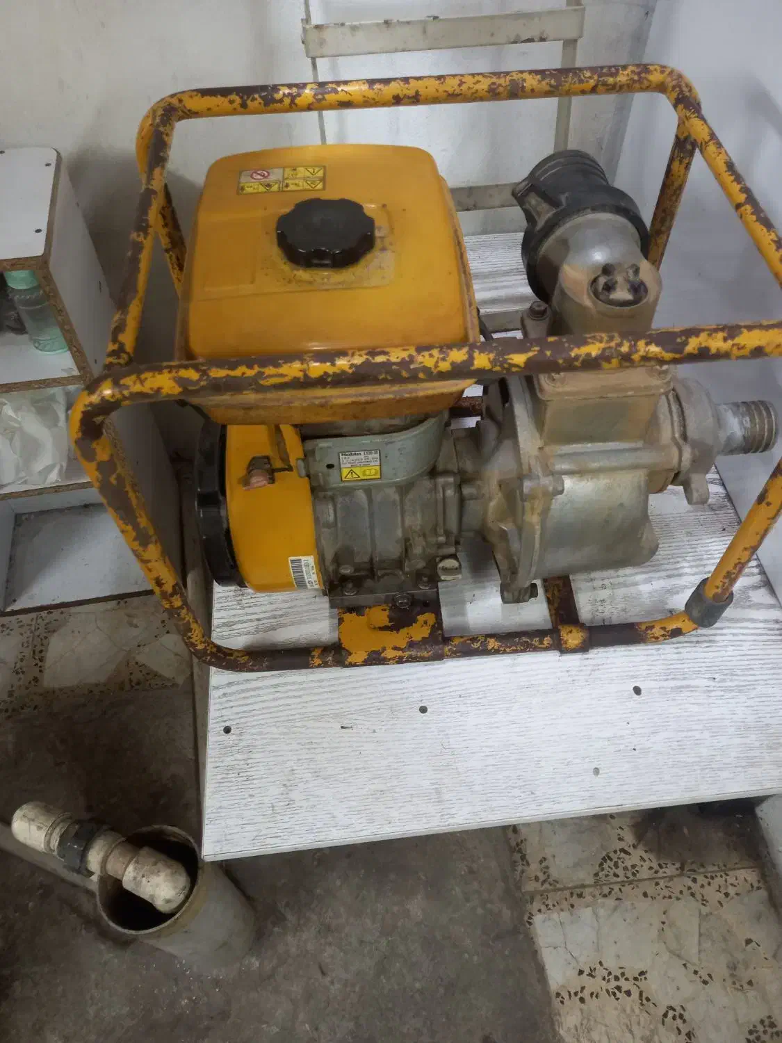 2 عدد روبین|ماشینآلات صنعتی|رشت, دخانیات|دیوار