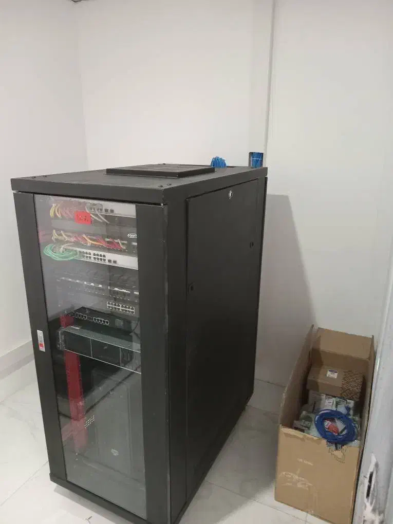 متخصص شبکه و سخت افزارهستم|خدمات رایانه‌ای و موبایل|مشهد, احمدآباد|دیوار