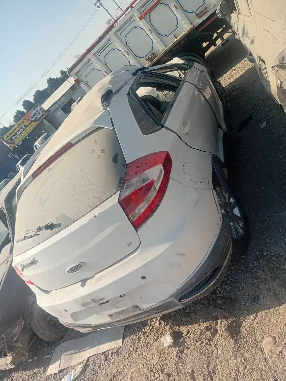 ام وی ام ۳۱۵ مدل ۹۷ تصادفی|خودرو سواری و وانت|مشهد, کوی پلیس|دیوار