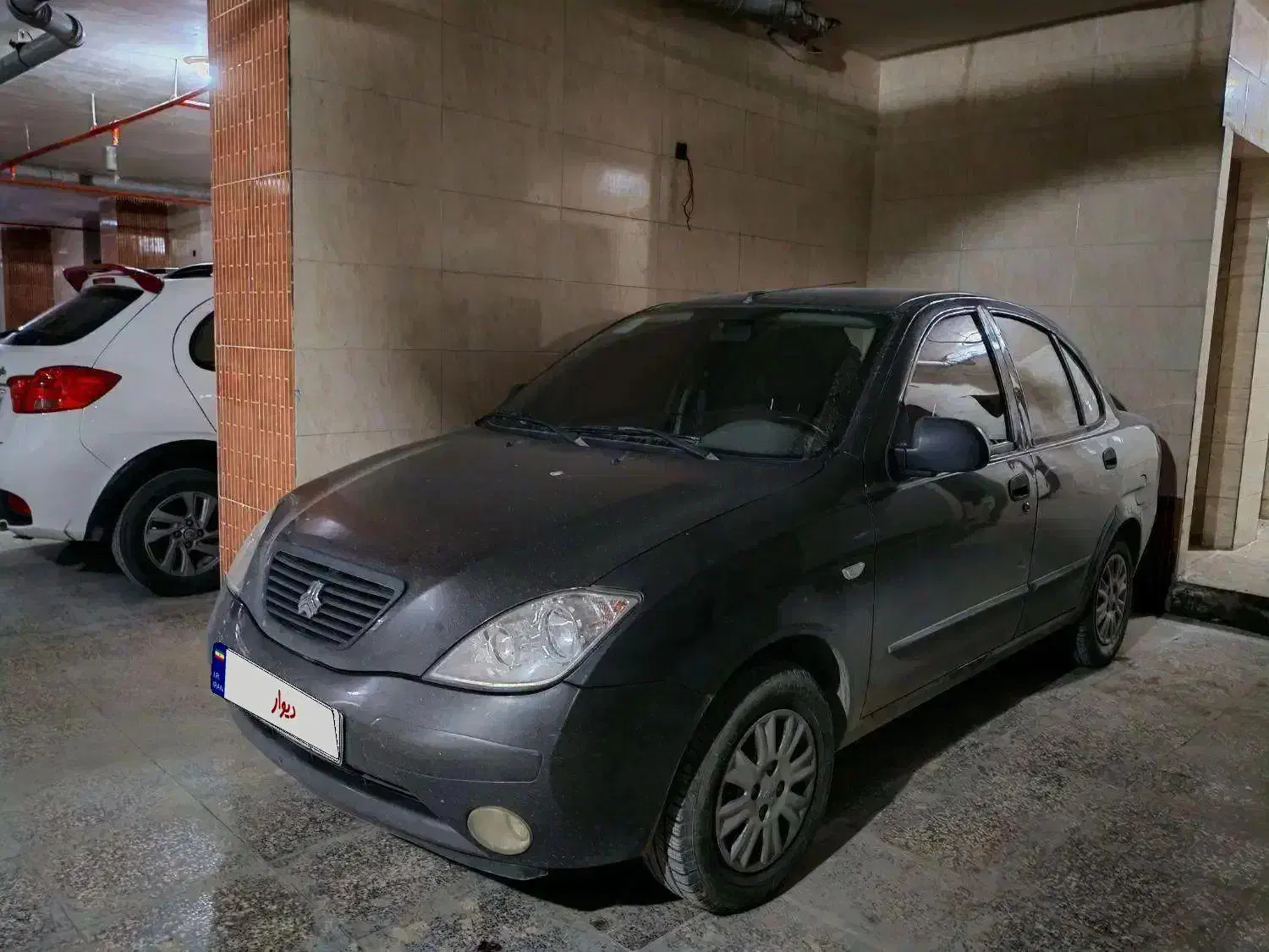 تیبا صندوقدار|خودرو سواری و وانت|خمینی‌شهر, |دیوار