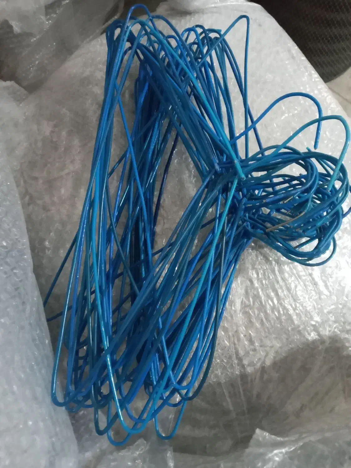 آویز لباس|بندرخت و رخت‌آویز|سبزوار, شهرک اندیشه|دیوار