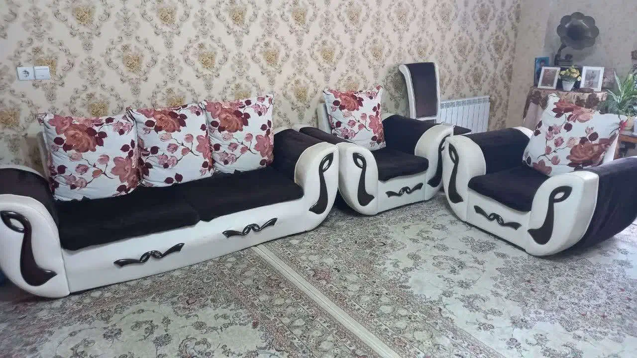 مبل ۸ نفره،|مبلمان خانگی و میز عسلی|لاهیجان, گلستان|دیوار