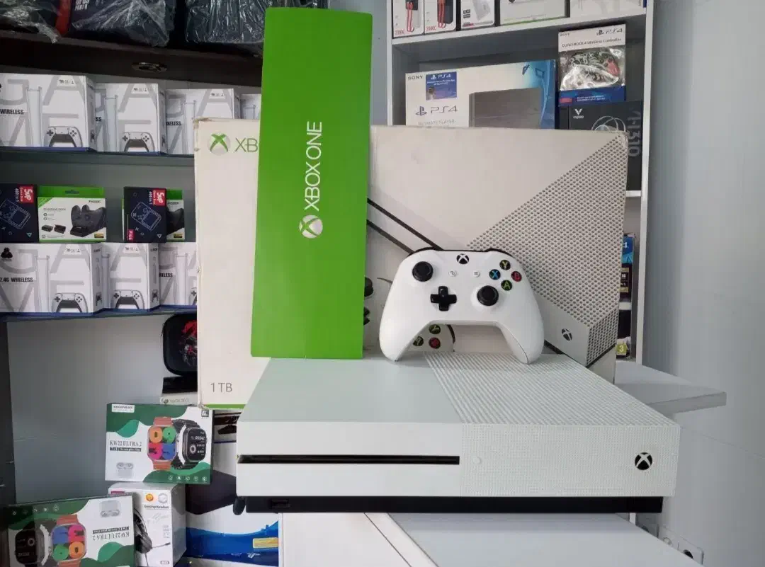 ایکس باکس وان S در حد نو 1 ترابایت|کنسول، بازی ویدئویی و آنلاین|سیرجان, |دیوار