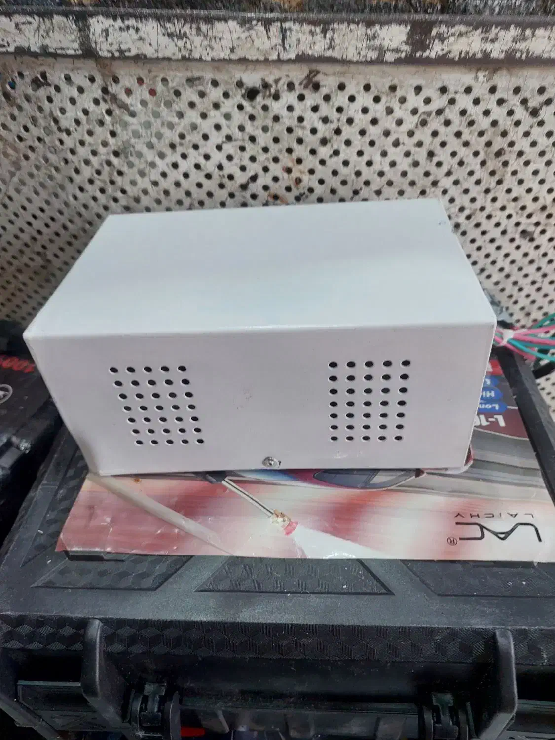 شارژر باطری ۱۲ ولت و ۶ ولت دستگاه شارژ باطری|قطعات یدکی و لوازم جانبی|شیراز, بازار|دیوار