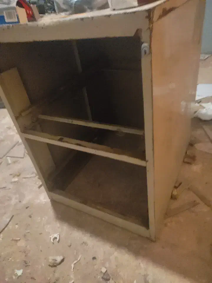 میز کار|دفتر کار|اسفراین, |دیوار